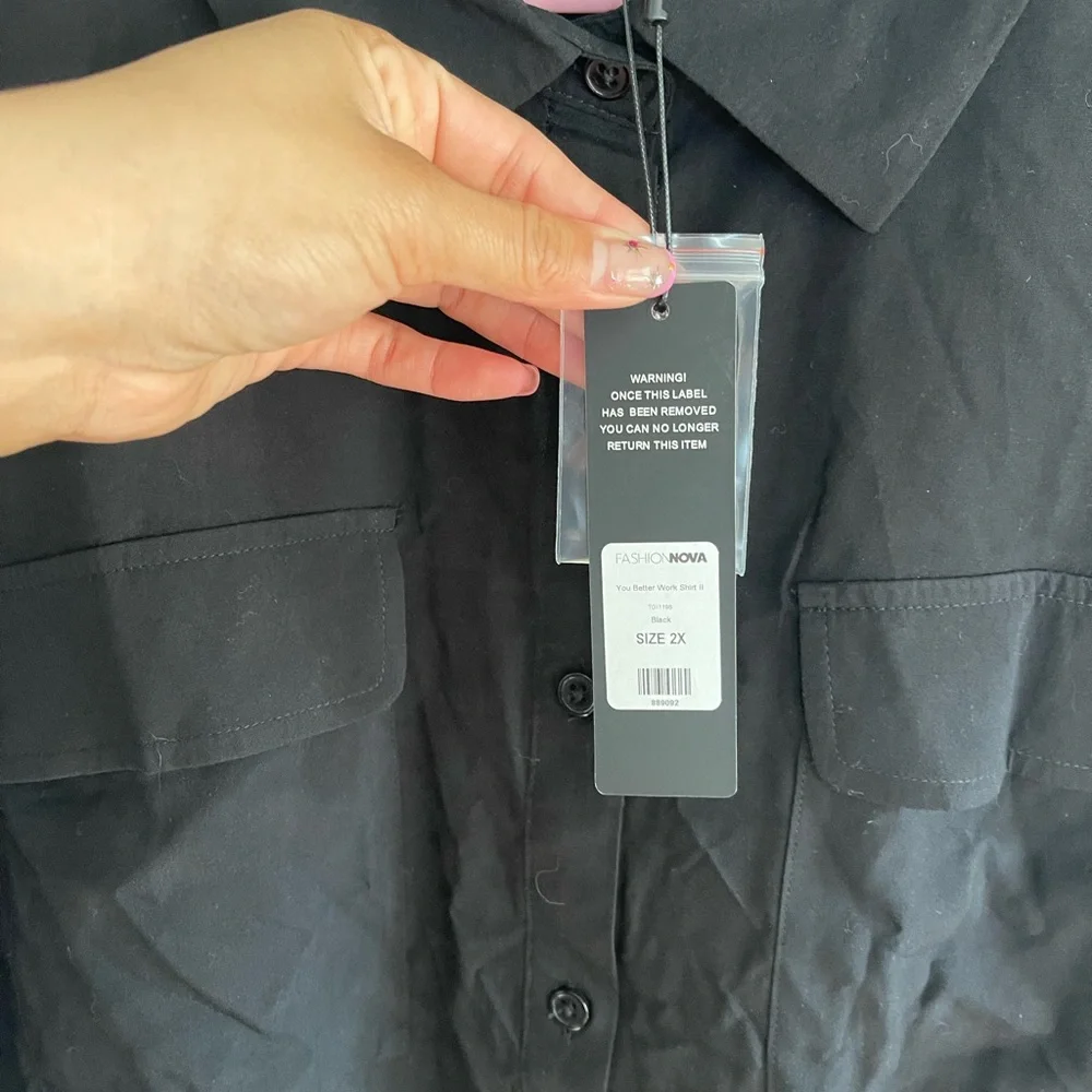 Black button down shirt - Picture 4 of 4